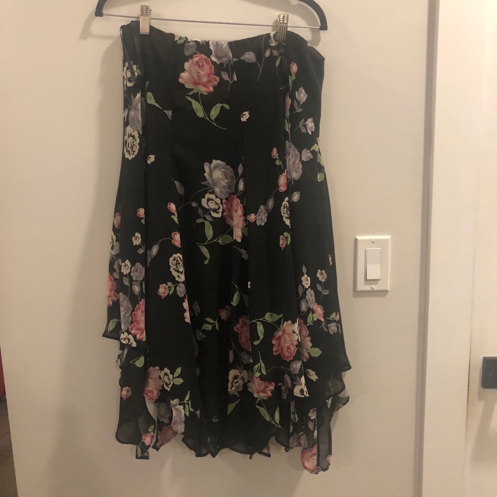 Chaps floral full skirt​